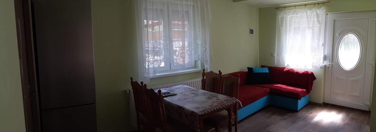 Rozsa Apartment Hajdúszoboszló Exterior foto